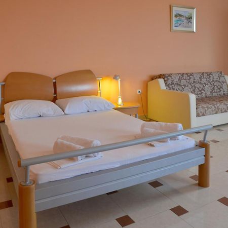 Apartamento Oasis Blue Primošten Exterior foto